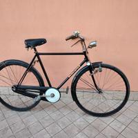 Bicicletta da 28 nera e bianca vintage uomo