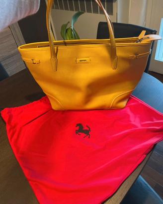 Borsa pelle Ferrari shopper