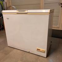 Congelatore  a pozzetto Haier BD203GAA