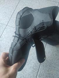 Scarponcini acquatici (mare,fiume,kayak,canyon)