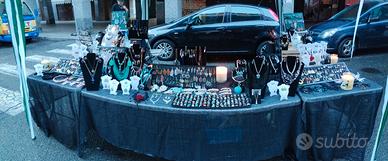 Attrezzatura mercatino hobbistico