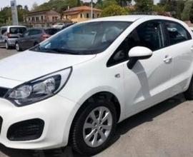 Kia Rio III 2013 5p 1.4 CRDI