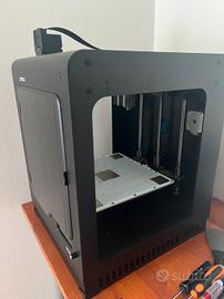 Stampante 3D - Zortrax M200