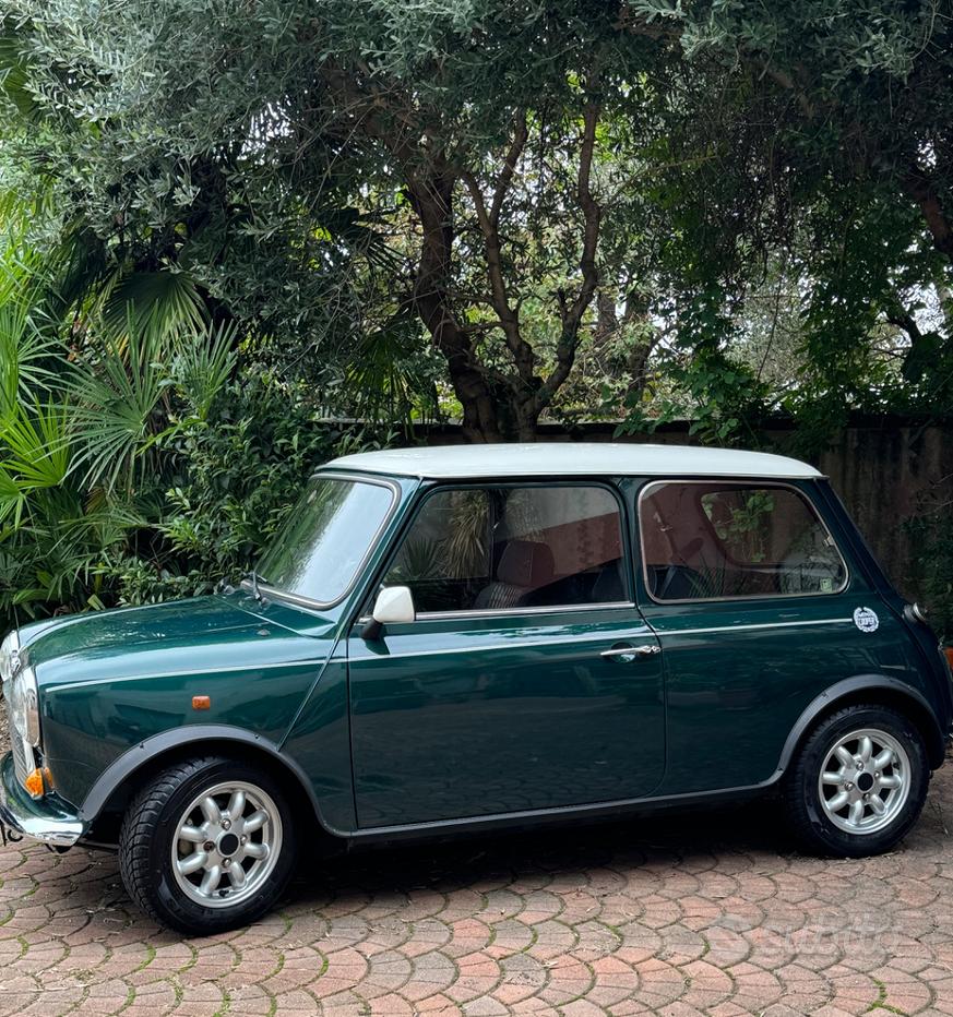 MINI Mini Cooper AE(J01)