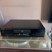 Lettore CD Technics SL -PJ28A