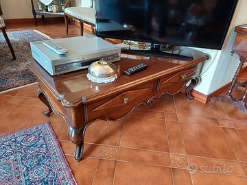 Tavolino da salotto in legno massello