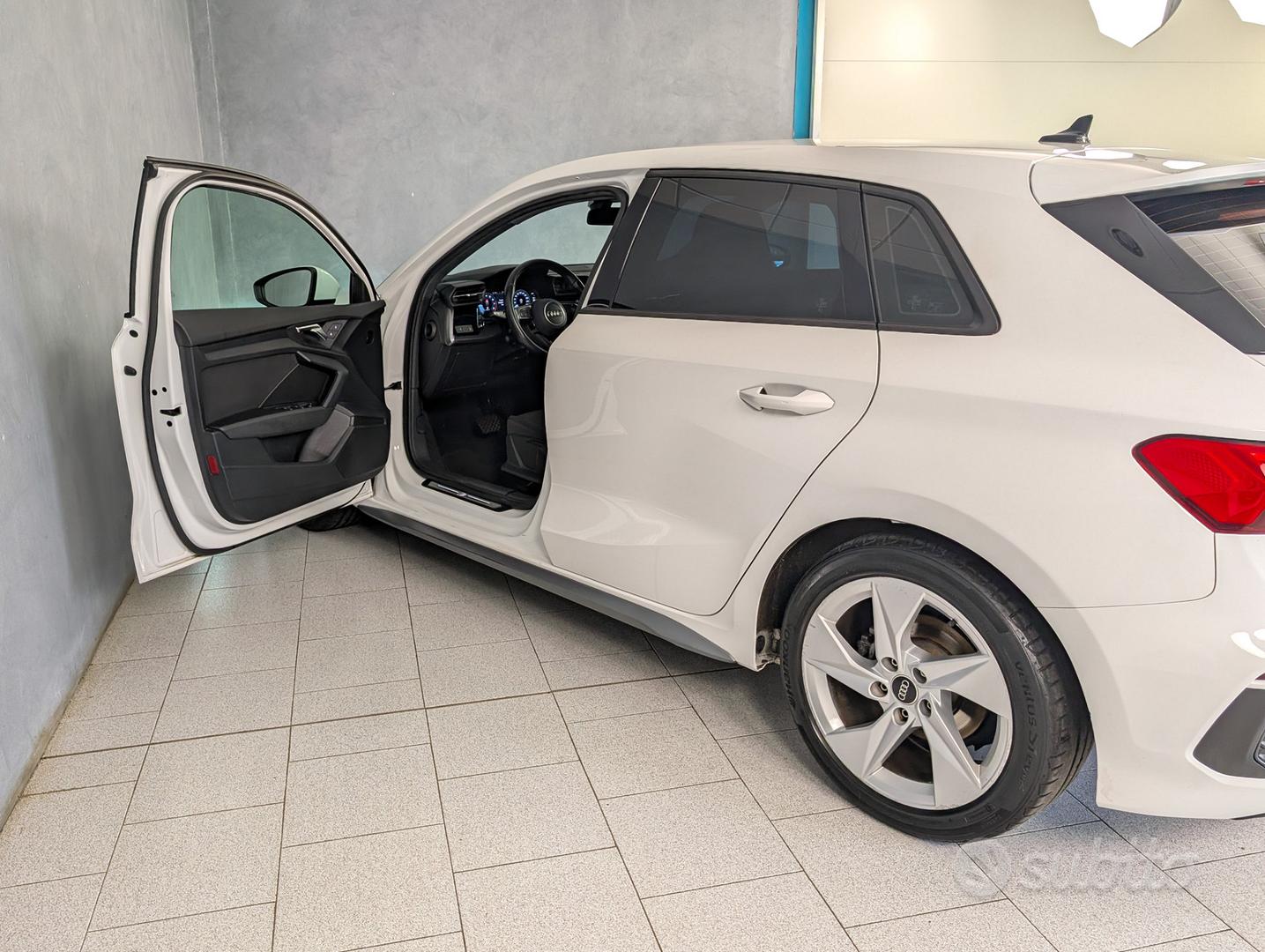 Audi A3 2023 photo 4