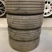 Pneumatici 235 55 19 Goodyear