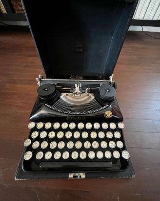 Macchina da Scrivere d’Epoca ERIKA
