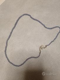 collana di tanzanite e chiusura in argento