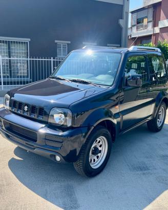 Suzuki Jimny 1.3i 16V cat 4WD