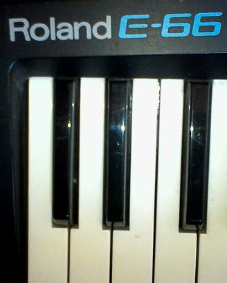 Sintetizzatore Roland E66