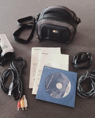 Videocamera Sony DCR-SR37E con custodia