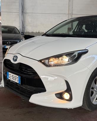 Toyota Yaris 1.5 Hybrid 5 porte Active