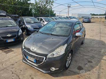Peugeot 208 1.6 e-HDi 92 CV Stop&Start 3 porte All