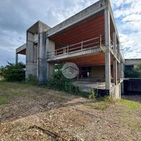 CAPANNONE A GUIDIZZOLO