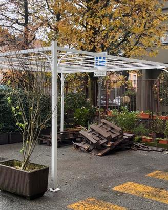 Gazebo giardino