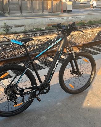 Mtb elettrica fujita 25.7” perfetta