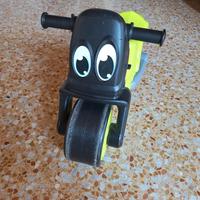 cavalcabile moto verde e nero