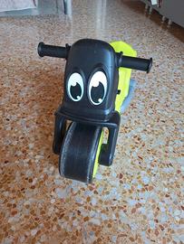 cavalcabile moto verde e nero