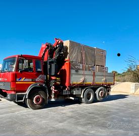 IVECO 175-24 Turbo + gru FASSI F235A.2.24 E-D