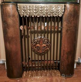 COPRICALORIFERO IN RAME SBALZATO A MANO - ANNI'50