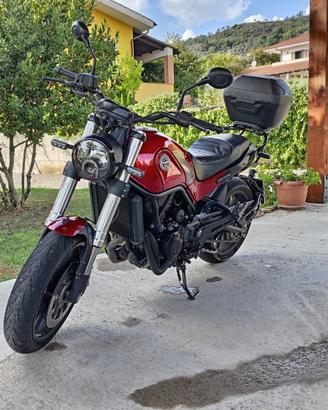 Moto Benelli Leoncino