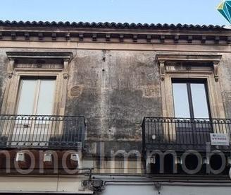 Casa singola con garage da ristrutturare