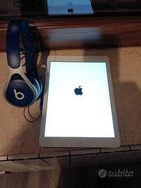 Apple iPad Air (Wi-Fi + Cellular) + Cuffie Beats