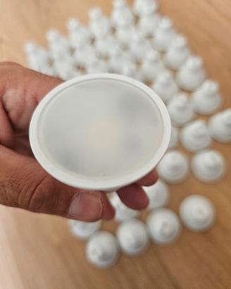 Lampadina LED GU10 4000K 7,5w