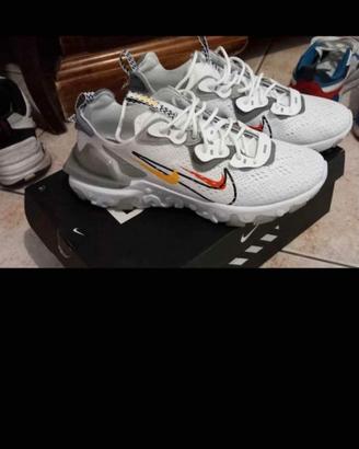 nike react  praticamente nuove