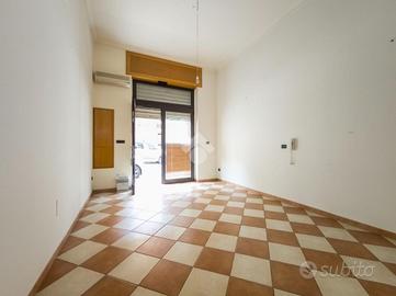 MULTILOCALE A MANFREDONIA