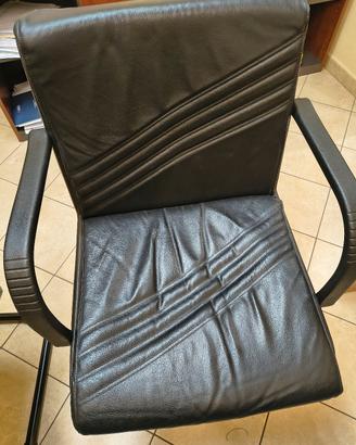 coppia poltrone in pelle 