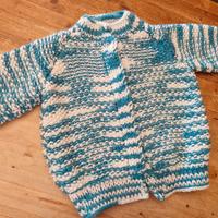 Maglioncino bimba vintage fatto a mano 