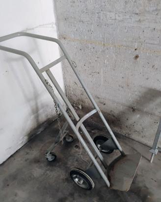 carrellino per bombole