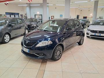 Lancia Ypsilon 1.2 69 CV 5 porte GPL Ecochic Plati