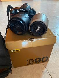 Nikon D90 con due obiettivi