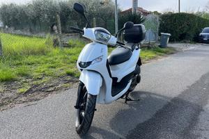 Peugeot Tweet 125