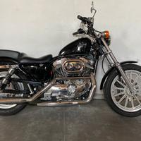 Harley Davidson 883 XLH Hugger