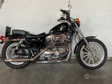 Harley Davidson 883 XLH Hugger