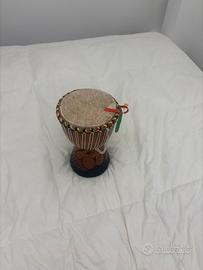 Strumento musicale Tamburo (djembe)