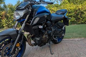Yamaha MT-07 A2