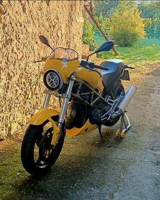 cupolino Monster 600