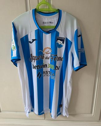 Maglia calcio Pescara firmata d Giacomo Olzer