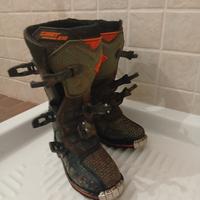 stivali da motocross numero 37