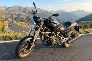 DUCATI MONSTER 750 CARB del 2000