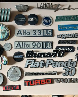 Collezione scritte fregi loghi auto d’epoca