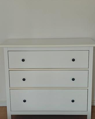 Cassettiera Ikea Hemnes 