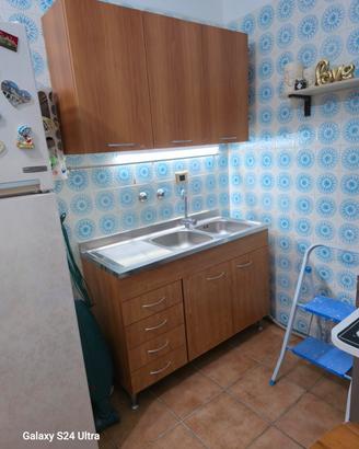 cucina completa come foto