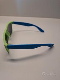 occhiali da sole bambino gratis